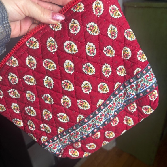 Vera Bradley Quilted Zip Pouch Red Leaf Cosmetic Bag - Picture 7 of 10